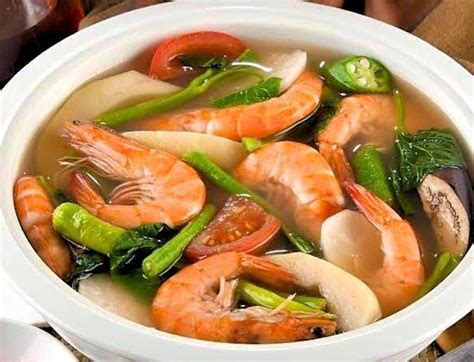  Sinigang na Hipon!  The Tart and Tangy Broth That Will Make Your Taste Buds Sing!